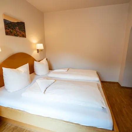 Restaurant St. Germanshof 酒店