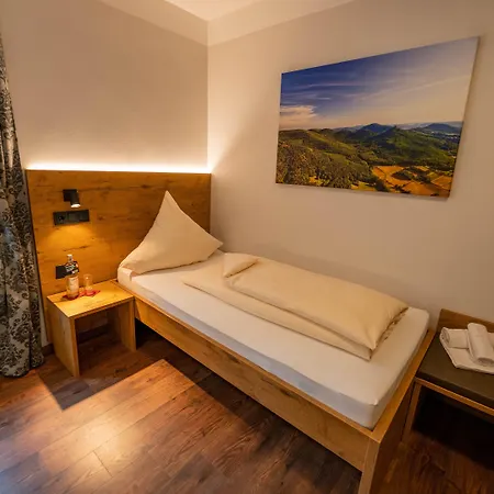 Restaurant St. Germanshof 酒店