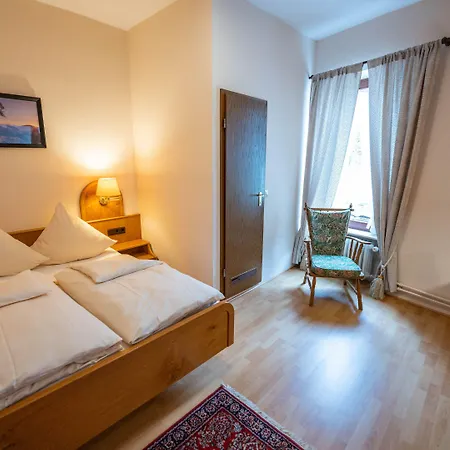 Restaurant St. Germanshof * Bobenthal